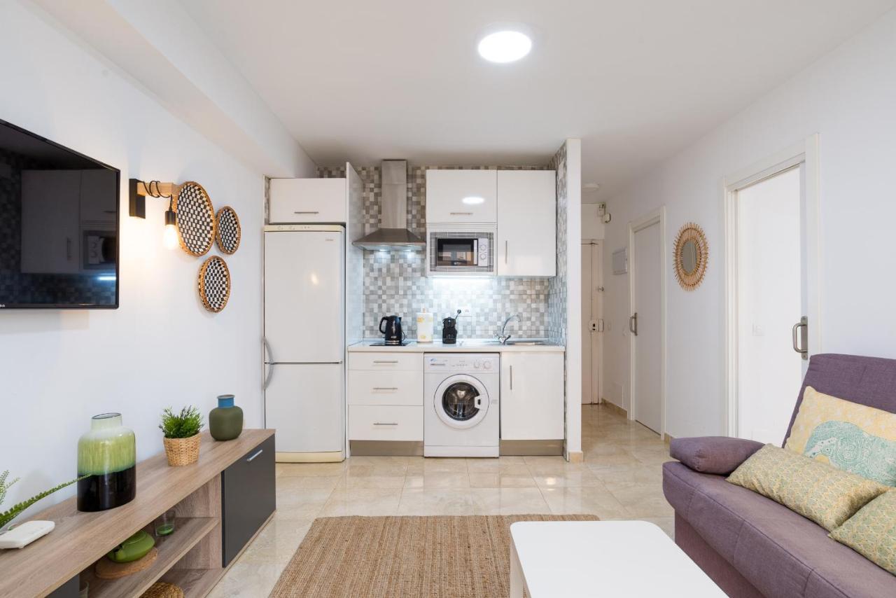 Mp5-Just Renovated Apartment Right On The Beach Малага Екстериор снимка