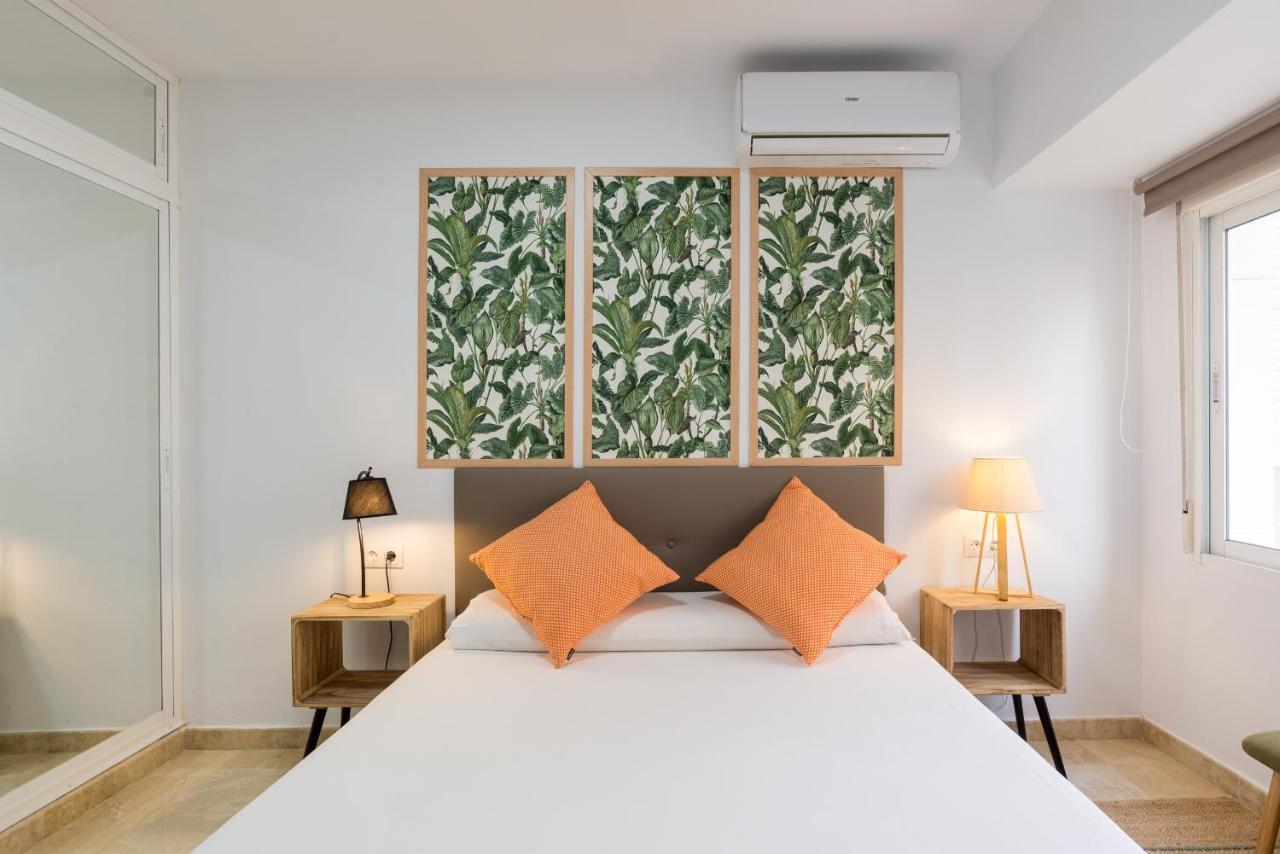 Mp5-Just Renovated Apartment Right On The Beach Малага Екстериор снимка