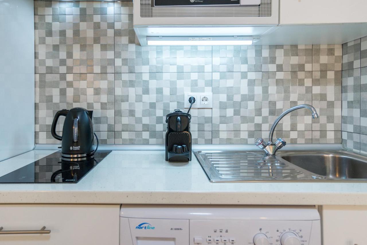 Mp5-Just Renovated Apartment Right On The Beach Малага Екстериор снимка